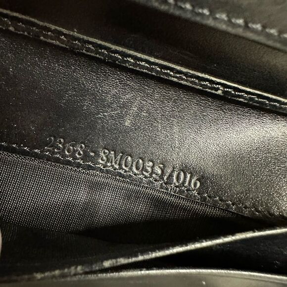 COPY - 💯Authentic Fendi Short Wallet 🍀 - Picture 11 of 15